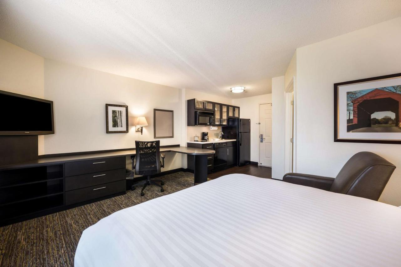 Sonesta Simply Suites Oklahoma City Airport Екстер'єр фото