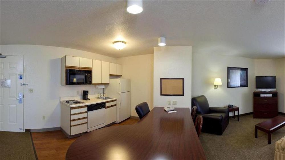 Sonesta Simply Suites Oklahoma City Airport Екстер'єр фото